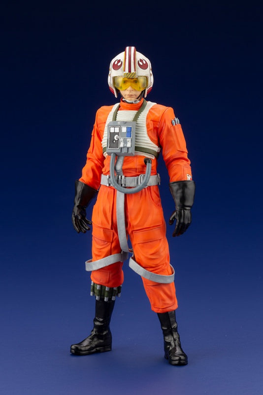 Kotobukiya 1/10 ARTFX+ Star Wars Luke Skywalker X-Wing Pilot