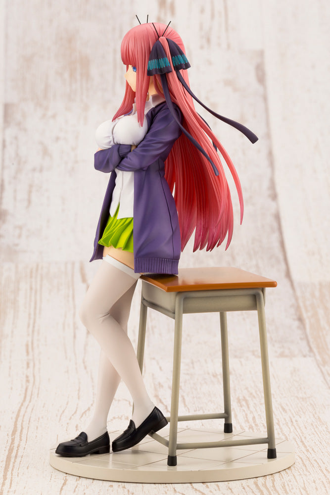 Kotobukiya 1/8 The Quintessential Quintuplets Series - Nino Nakano, PVC Figure (8.67 Inches)